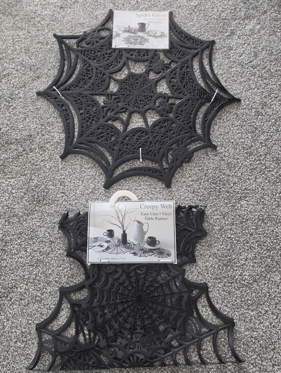Other - NWT! Creepy Web Vinyl Spiderweb Table Runner & (4) Placemats - Black